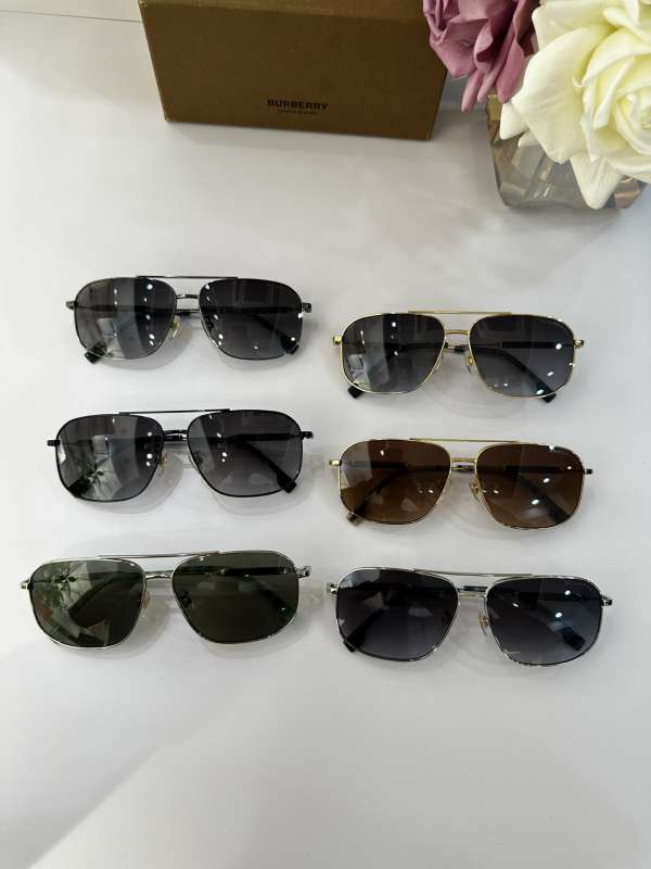 Picture of Burberry Sunglasses _SKUfw49887038fw